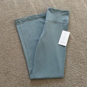 Athleta Elation flair legging pant